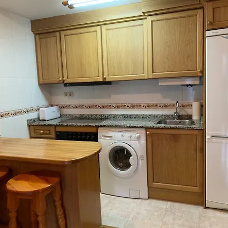La Roqueta Bpirineos كاستيخون ذي سوئسّي